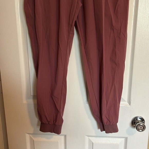 Avalanche women’s dark pink high rise jogger pants size large - Picture 2 of 9